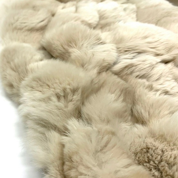 💯 Gucci Cashmere Lapin Rabbit Fur Shawl Scarf - Picture 6 of 6